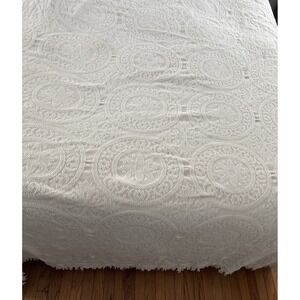 Vintage Cannon Matelasse Bedspread Ivory Medallions Floral Fringe Full 92x108